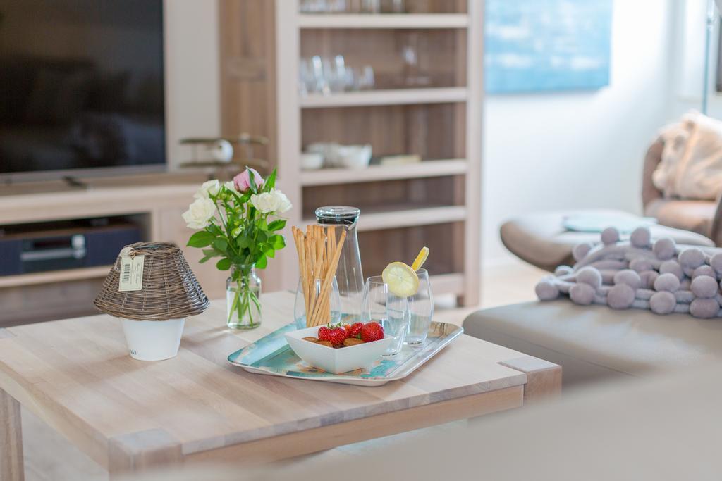 Ferienwohnungen Haus Am Strand Zingst Exterior foto